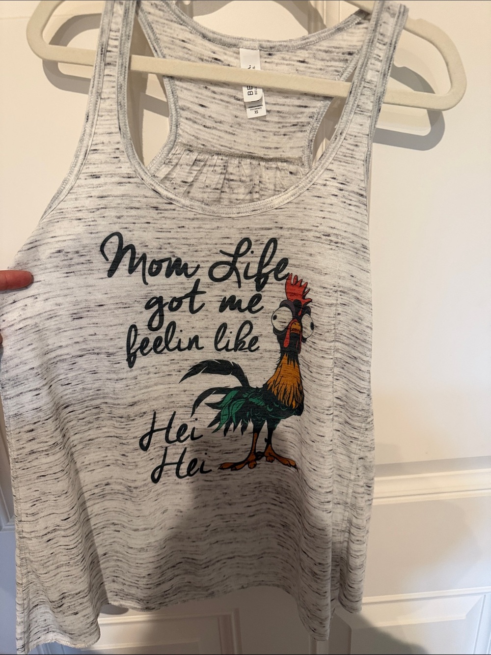 Disney Hei Hei Moana mom tank size XS